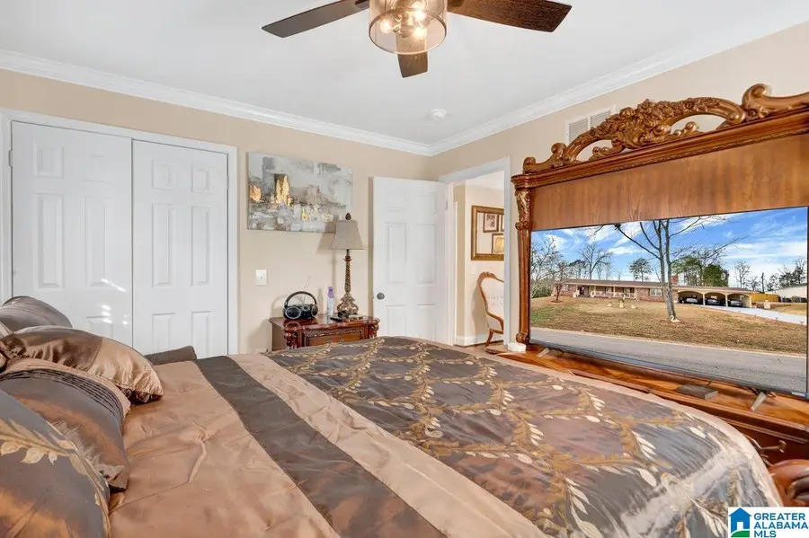 716 CASTLEWOOD DRIVE, Bessemer, AL 35020 - Image #3