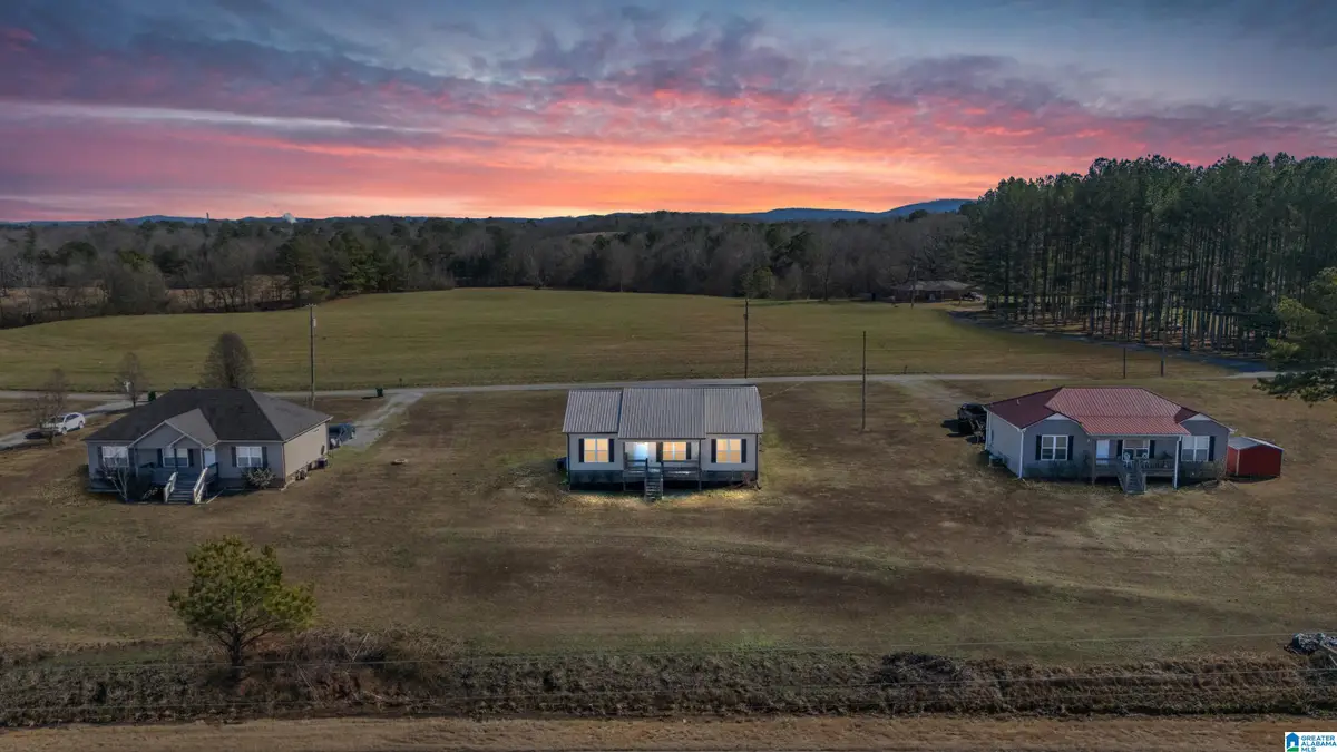 280 COUNTY ROAD 555, Hanceville, AL 35077 - Image #1