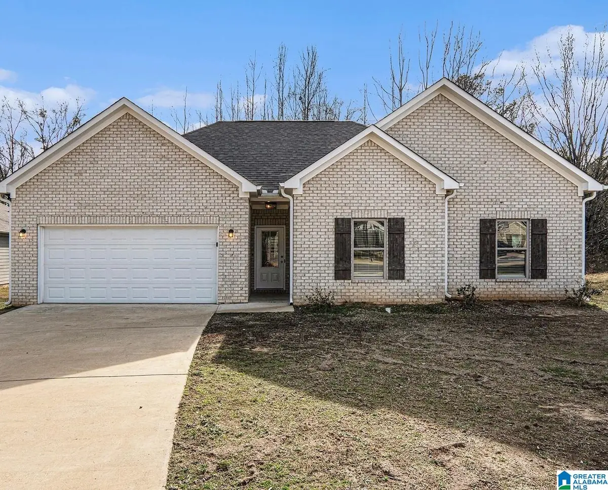 210 AVALON WAY, Clanton, AL 35045 - Image #1