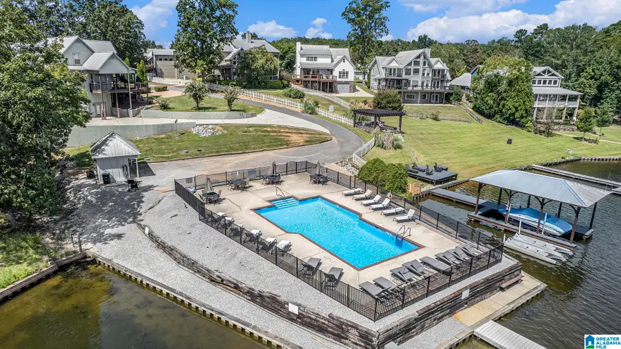 108 PERKINS POINTE, Columbiana, AL 35051 - Image #2