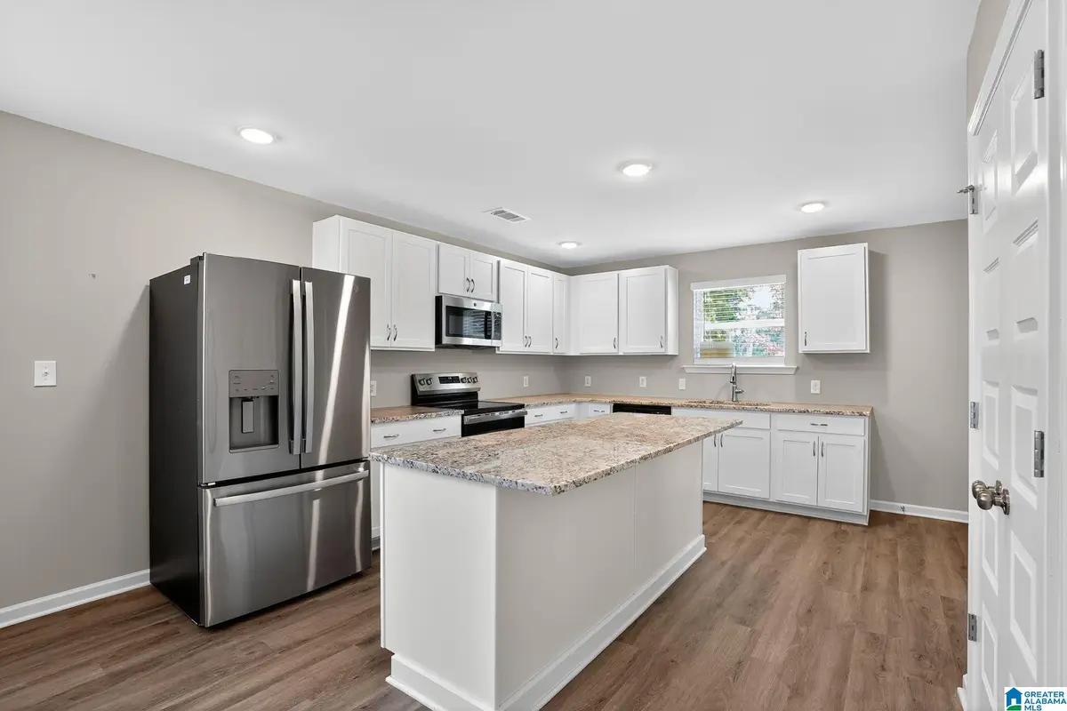 832 49TH STREET N, Birmingham, AL 35212 - Image #1