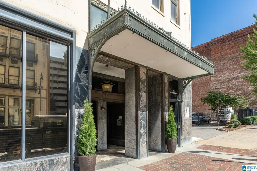 2008 3RD AVENUE N, Birmingham, AL 35203 - #3