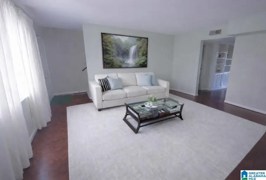 2723 SOUTHBURY CIRCLE, Vestavia Hills, AL 35216 - Image #3