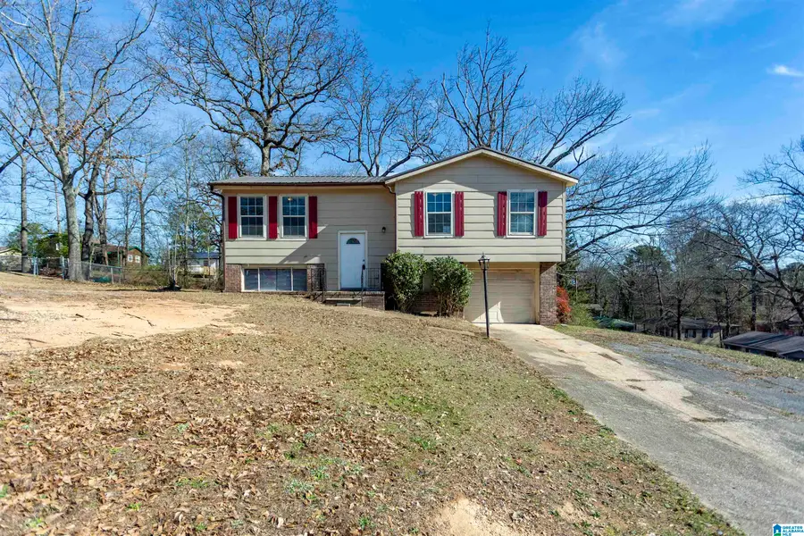 1401 4TH WAY NW, Center Point, AL 35215 - Image #3