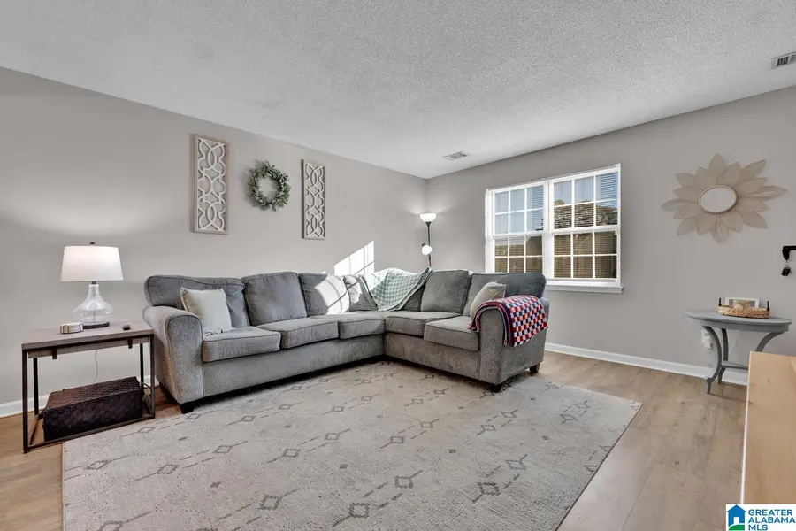 1531 APPLEGATE LANE, Alabaster, AL 35007 - #3