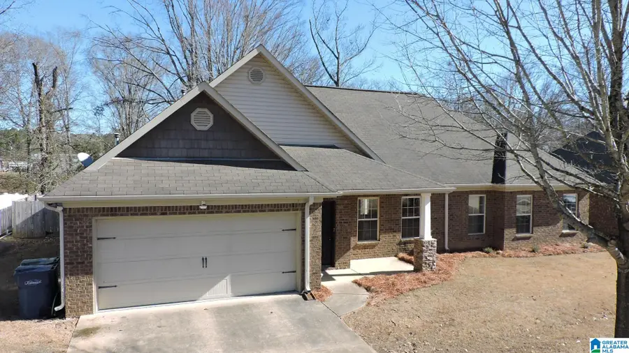 1396 N WYNLAKE DRIVE, Alabaster, AL 35007 - Image #2