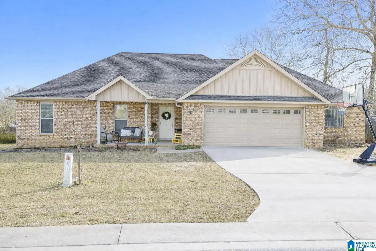 140 MAPLEWOOD DRIVE, Clanton, AL 35045 - Image #1