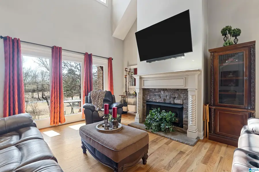 160 HITCHING POST CIRCLE, Cropwell, AL 35054 - #2