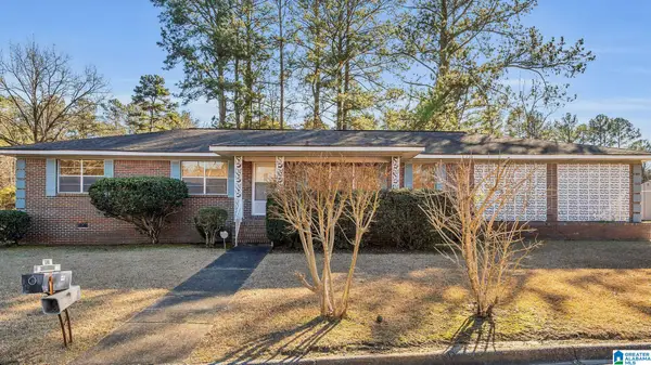 1107 MALLORY CIRCLE, Gadsden, AL 35903