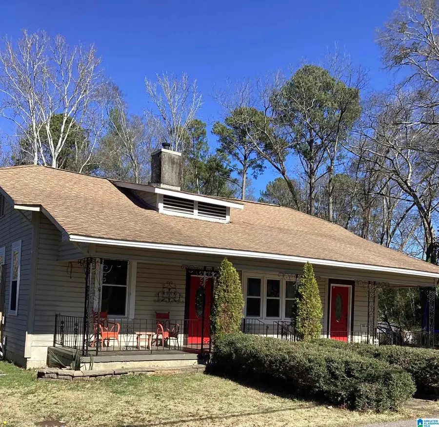 110 CARTER LANE, Columbiana, AL 35051 - Image #2