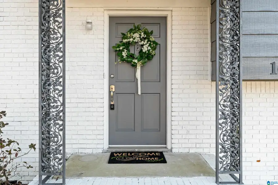 1621 MARDIS DRIVE, Birmingham, AL 35235 - Image #2