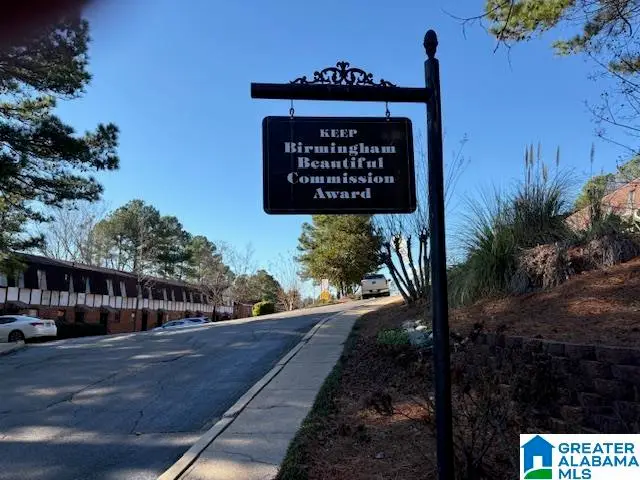 840 BEACON PARKWAY E, Birmingham, AL 35209 - Image #2