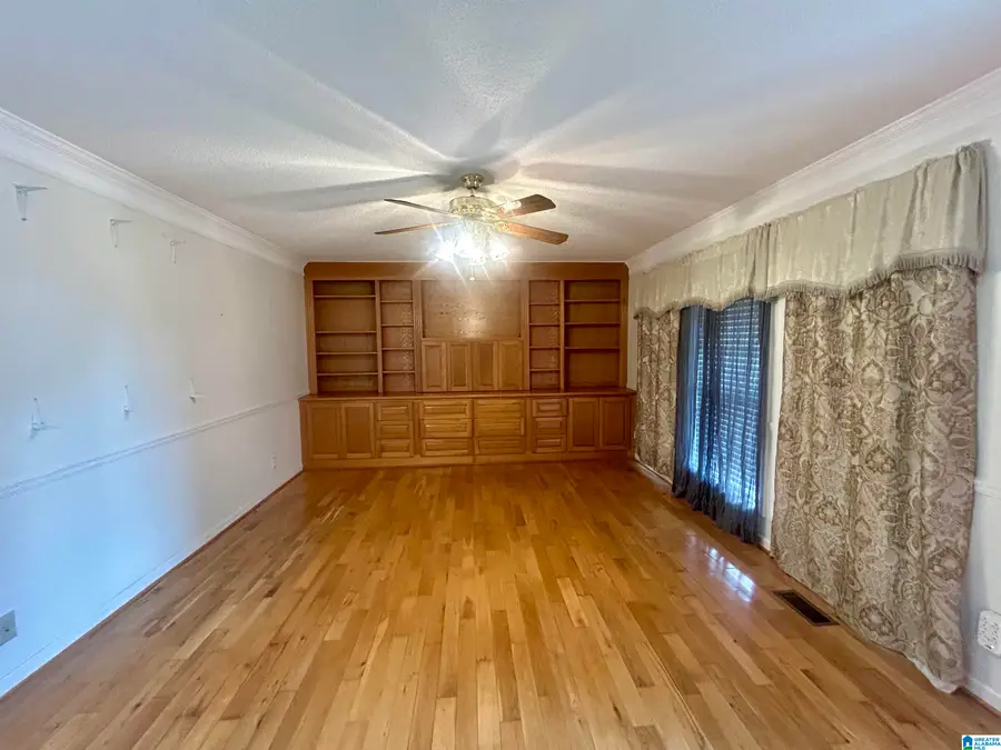 714 PATRICIA AVENUE, Talladega, AL 35160 - Image #3