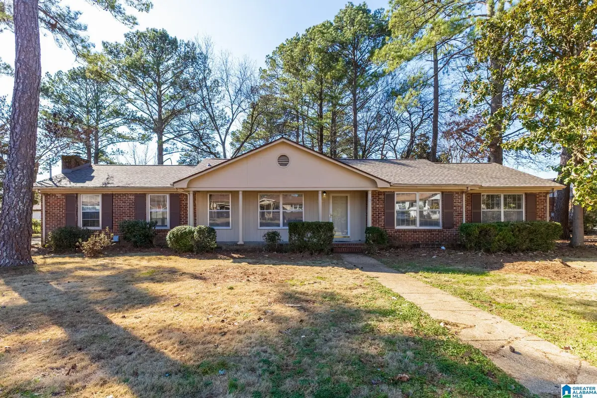 11310 CHICAMAUGA TRAIL SE, Huntsville, AL 35803 - Image #1