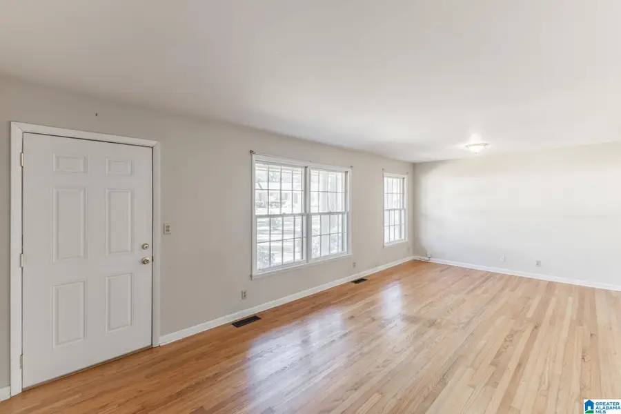 11310 CHICAMAUGA TRAIL SE, Huntsville, AL 35803 - Image #2