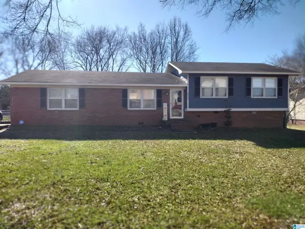 2012 HINTON DRIVE, Oxford, AL 36203