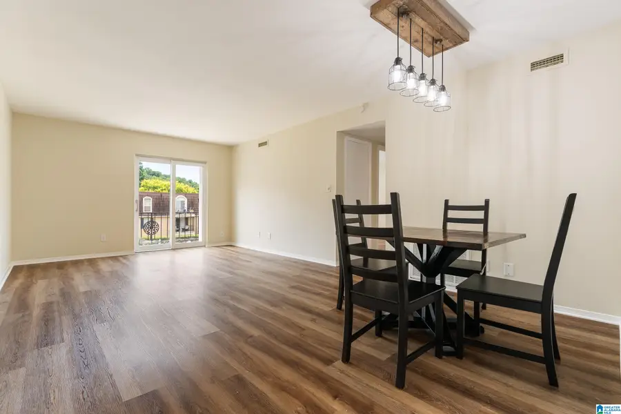 165 OLD MONTGOMERY HIGHWAY, Homewood, AL 35216 - Image #3