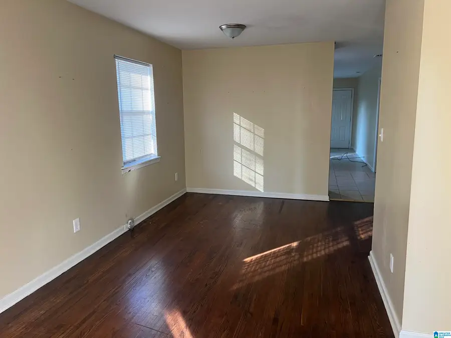 1352 18TH STREET SW, Birmingham, AL 35211 - Image #2