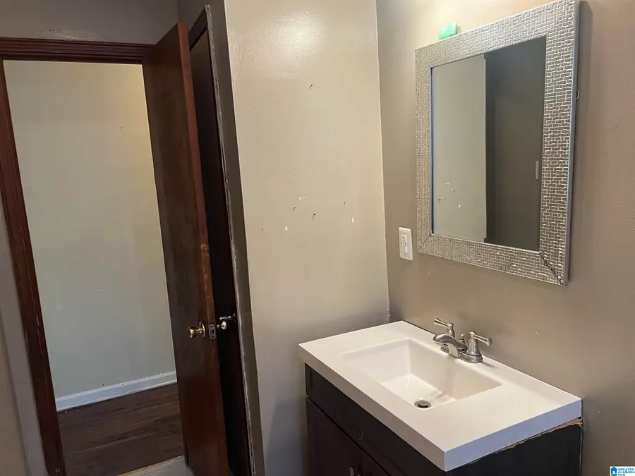 1352 18TH STREET SW, Birmingham, AL 35211 - Image #3