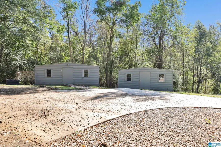 912 CLARK MOUNTAIN ROAD, Hueytown, AL 35023 - Image #3