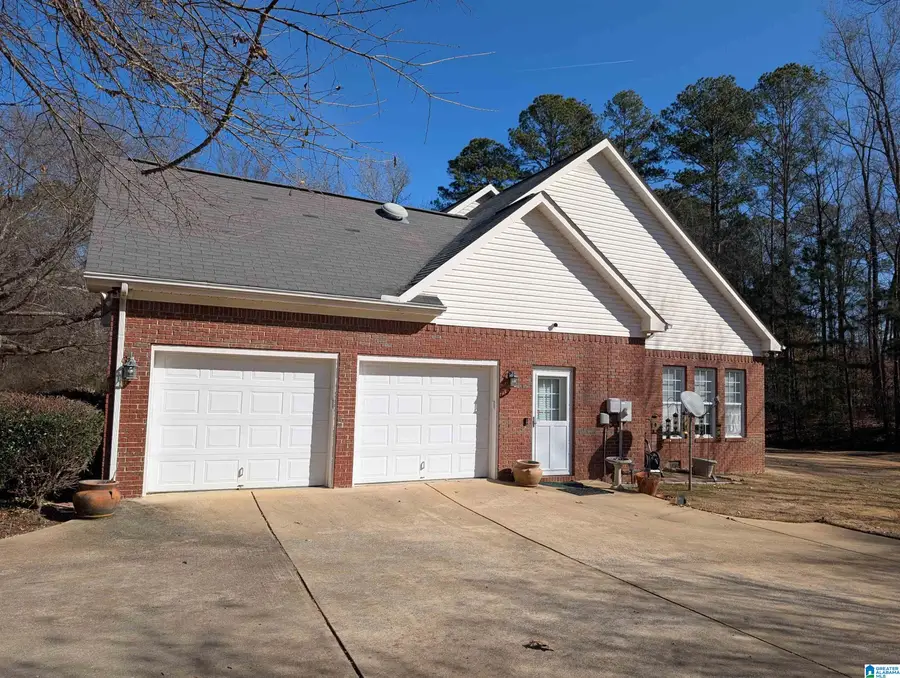 40 MANOR PLACE, Oxford, AL 36203 - Image #3