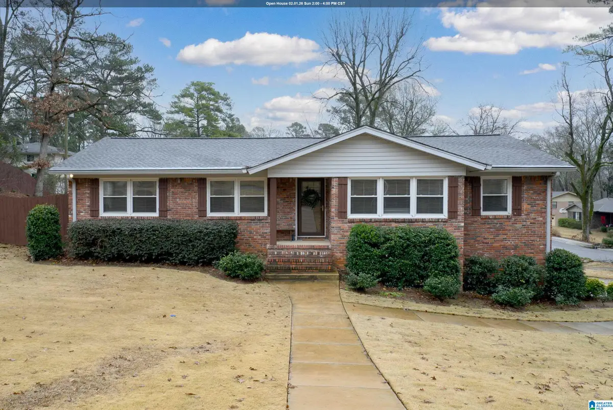 2621 SOUTHVIEW CIRCLE, Vestavia Hills, AL 35216 - Image #1
