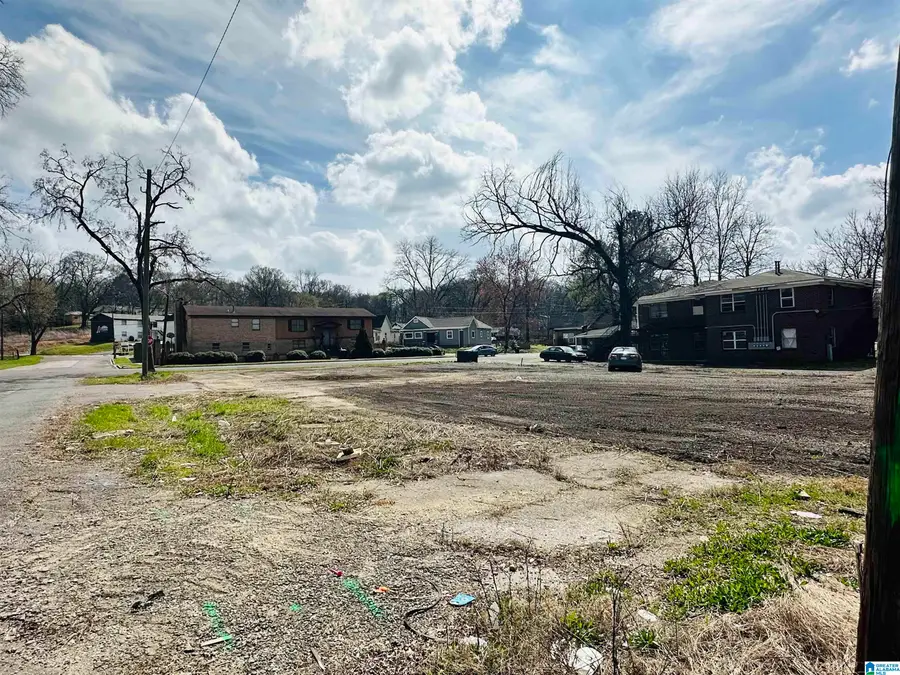 2220 21ST AVENUE, Birmingham, AL 35234 - Image #3