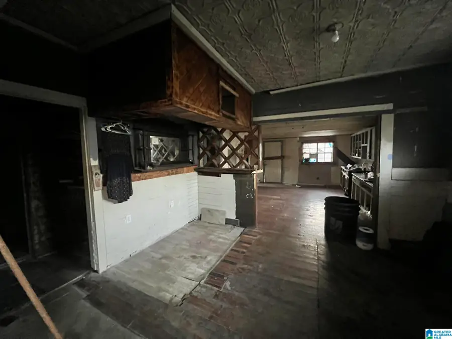 112 CENTRAL AVENUE, Anniston, AL 36201 - Image #3