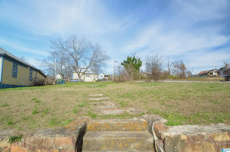 12 BLUE MOUNTAIN AVENUE, Anniston, AL 36201 - Image #3