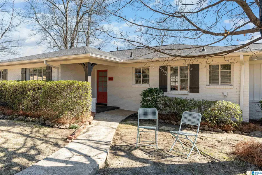 1801 VESTAVIEW LANE, Vestavia Hills, AL 35216 - Image #3