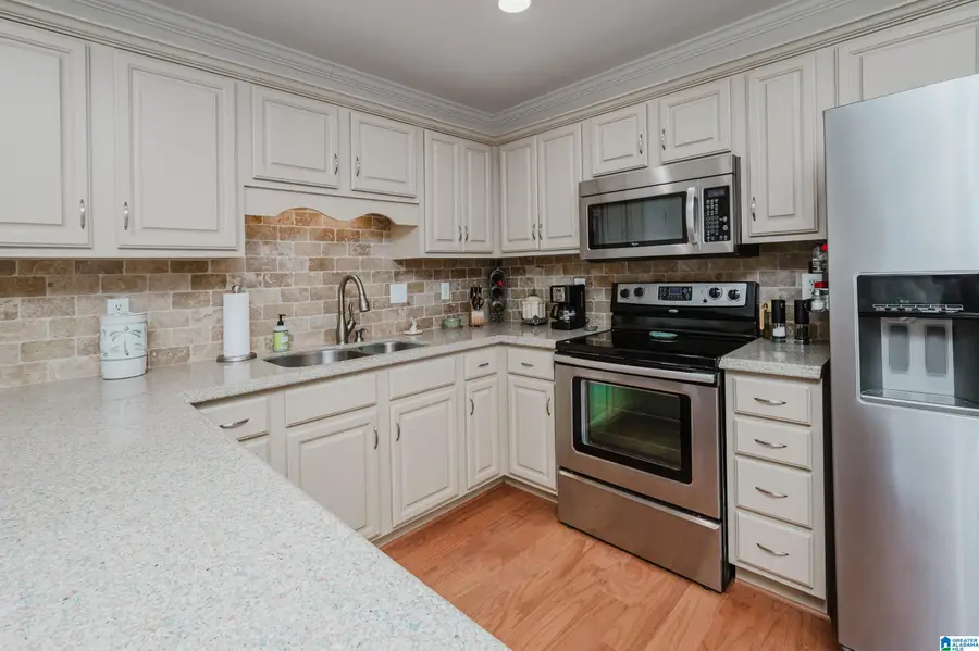 6239 RUSSET LANDING CIRCLE, Greenwood, AL 35244 - Image #3