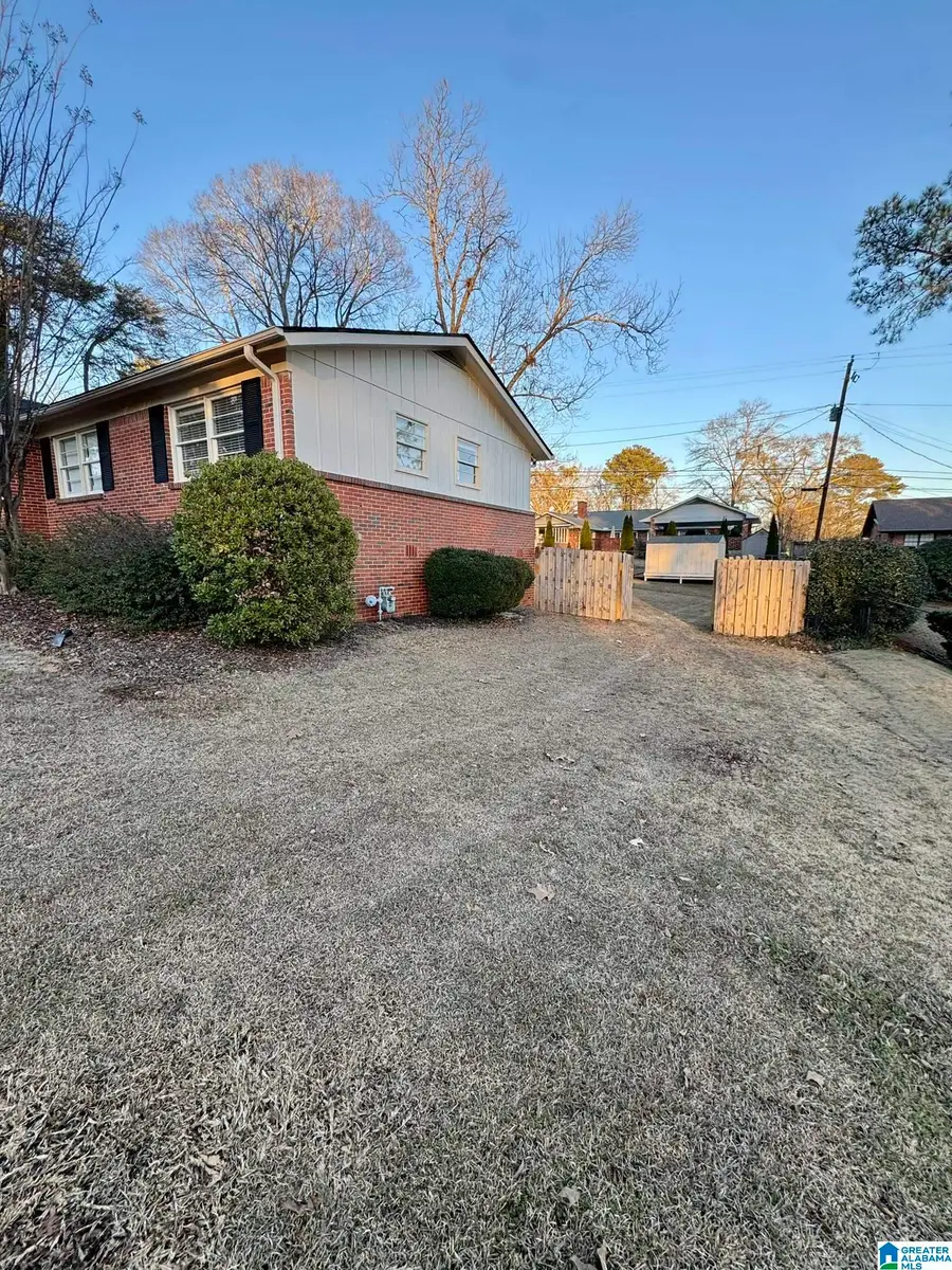 2529 YORKMONT DRIVE, Vestavia Hills, AL 35226 - Image #2