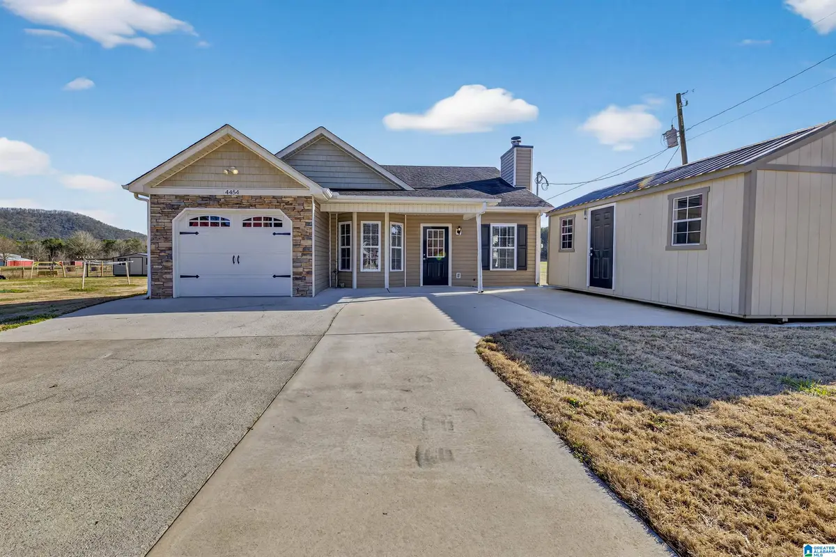 4454 HOLLINGSWORTH ROAD, Jacksonville, AL 36265 - Image #1