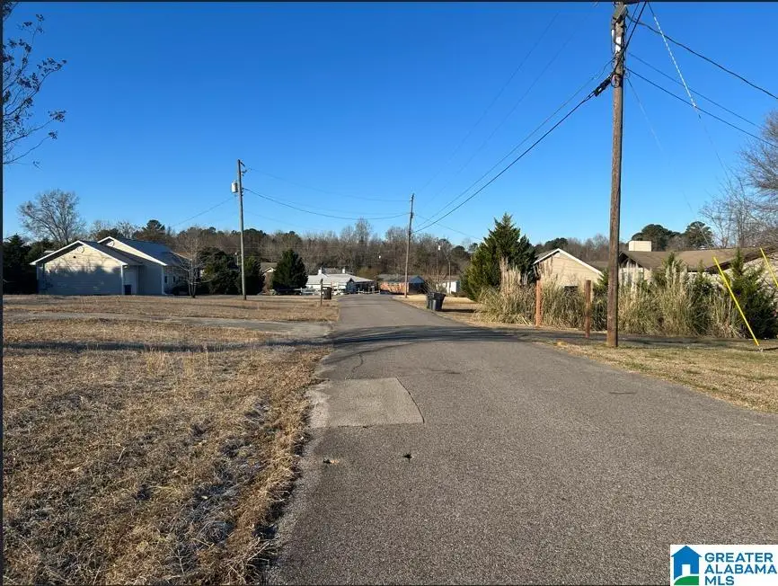 1571 ARCADE TERRACE, Hueytown, AL 35023 - Image #2