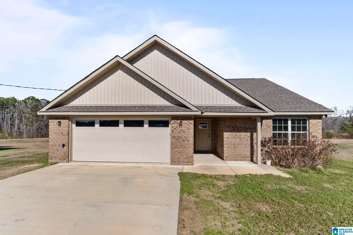 1653 COUNTY ROAD 44, Jemison, AL 35085 - Image #1