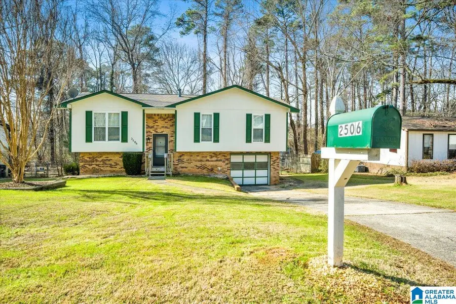 2506 MARTIN CIRCLE, Birmingham, AL 35235 - Image #2