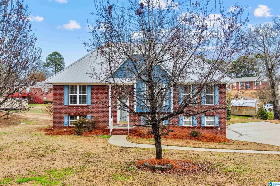 134 LOCH NESS LANE, Hueytown, AL 35023 - Image #2