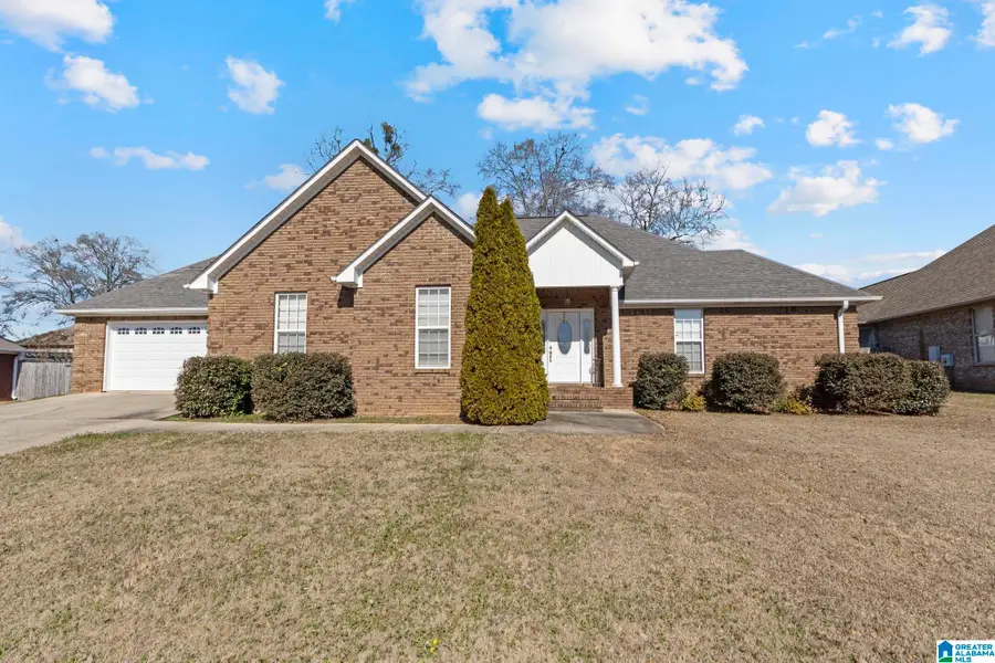 2027 MAPLEWOOD LANE, Clanton, AL 35045 - Image #2