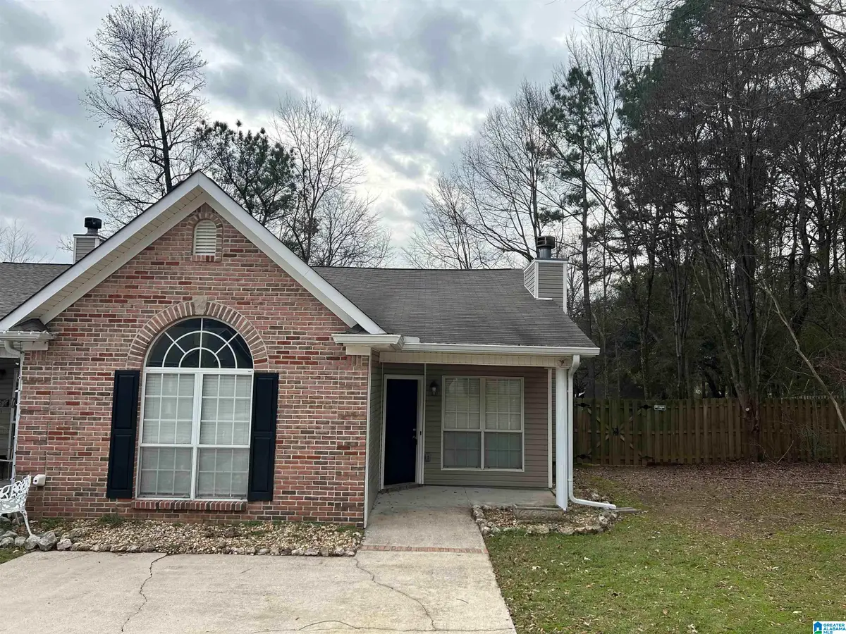 100 COALES BRANCH DRIVE, Pelham, AL 35124 - Image #1