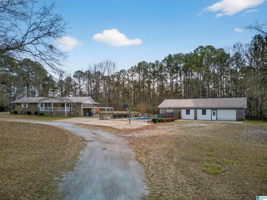 880 ROLLING HILLS ROAD, Gadsden, AL 35901 - Image #3