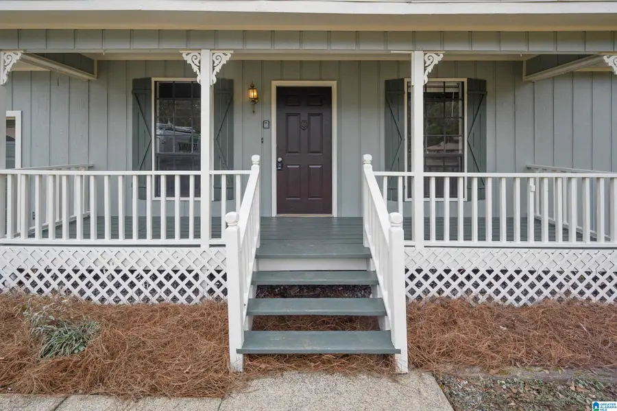 2025 PHILLIPS CIRCLE, Leeds, AL 35094 - Image #3