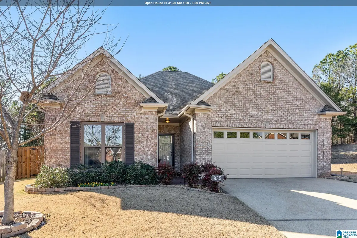 935 DAVENTRY TRAIL, Calera, AL 35040 - Image #1