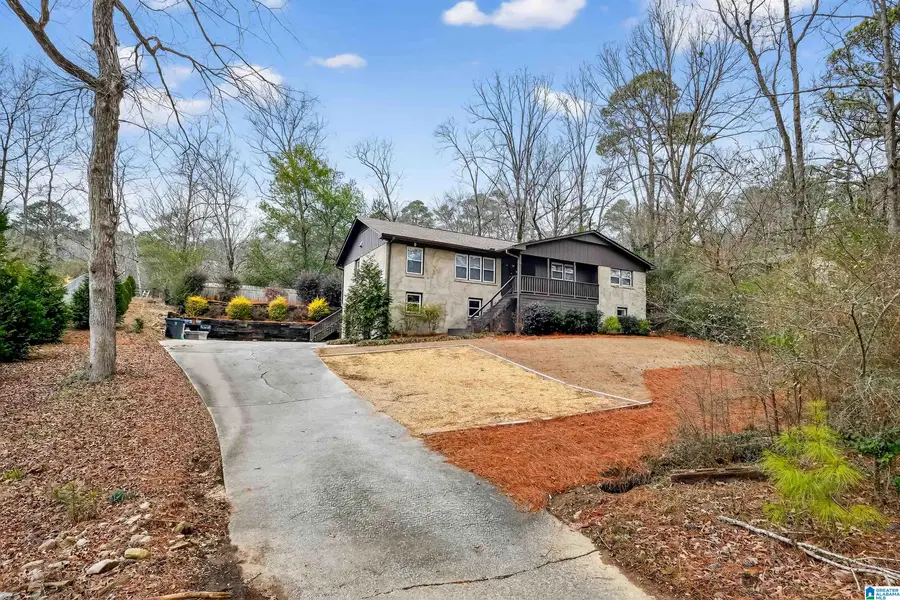 3536 VALLEY CIRCLE, Vestavia Hills, AL 35243 - #2