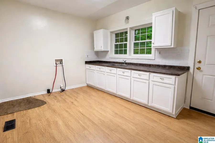 1812 PRINCETON AVENUE SW, Birmingham, AL 35211 - Image #3