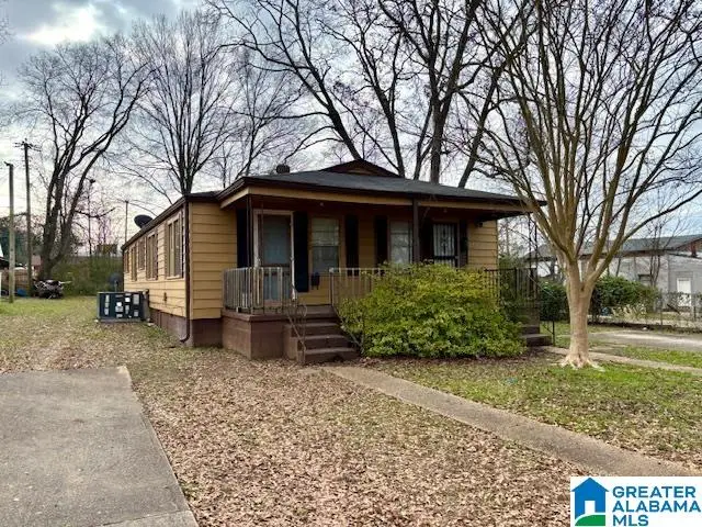 208 9TH COURT S, Bessemer, AL 35020 - Image #2