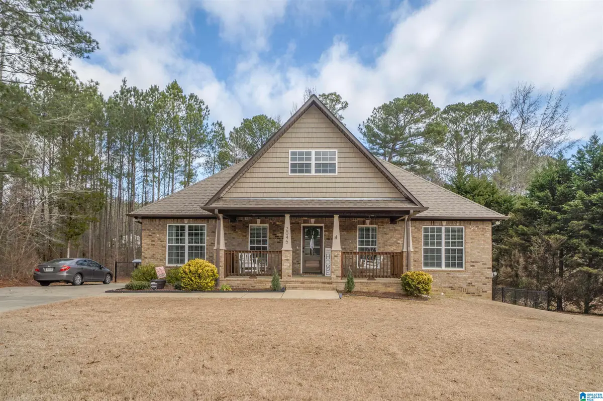 2045 RISING FAWN DRIVE, Warrior, AL 35180 - Image #1