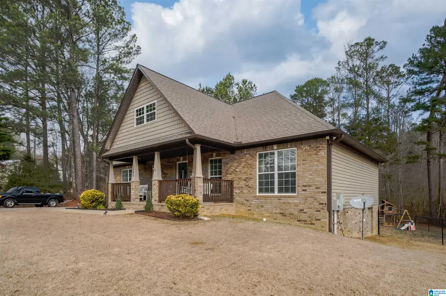 2045 RISING FAWN DRIVE, Warrior, AL 35180 - Image #3