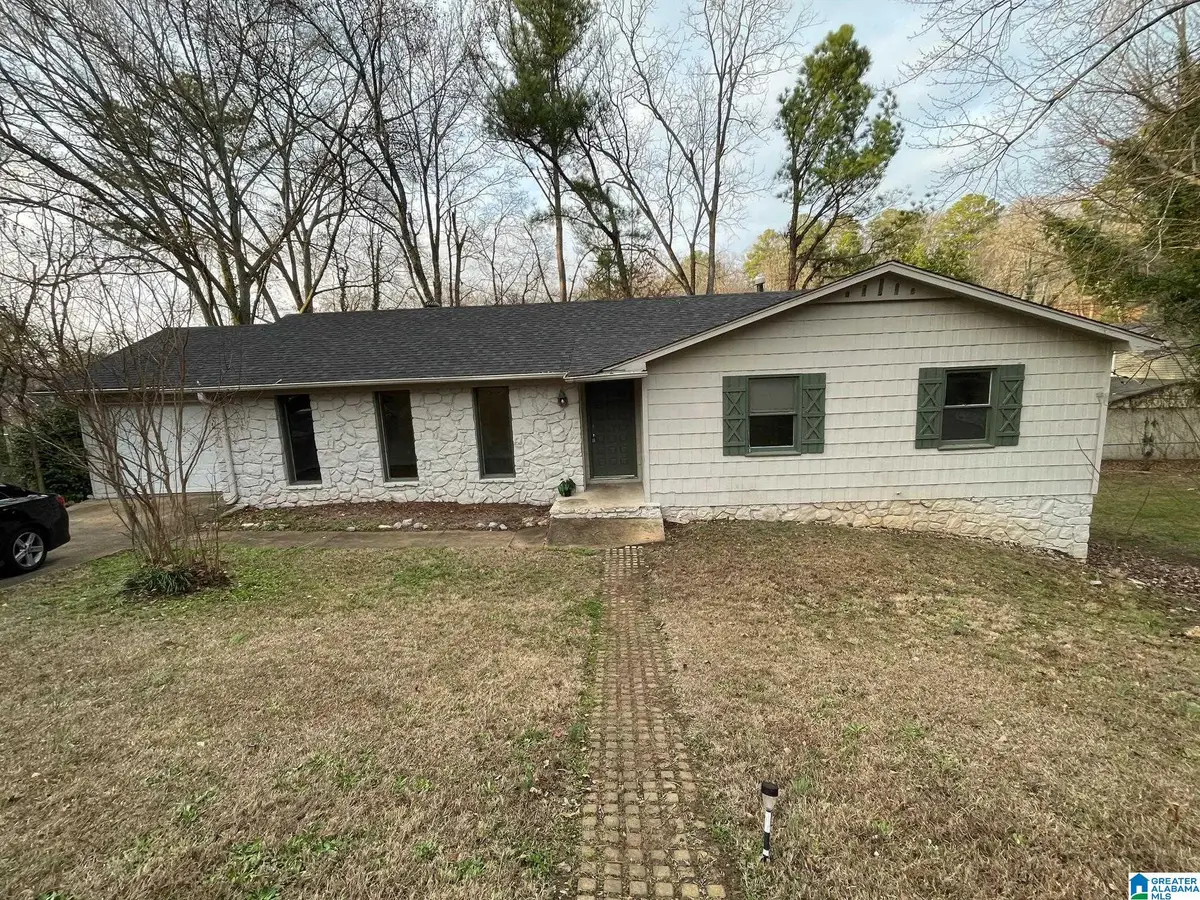 901 WINCHESTER CIRCLE, Birmingham, AL 35235 - Image #1