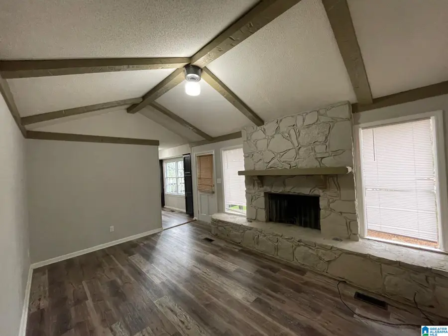 901 WINCHESTER CIRCLE, Birmingham, AL 35235 - Image #3