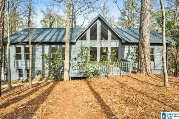 2108 ARROWLEAF DRIVE, Hoover, AL 35244